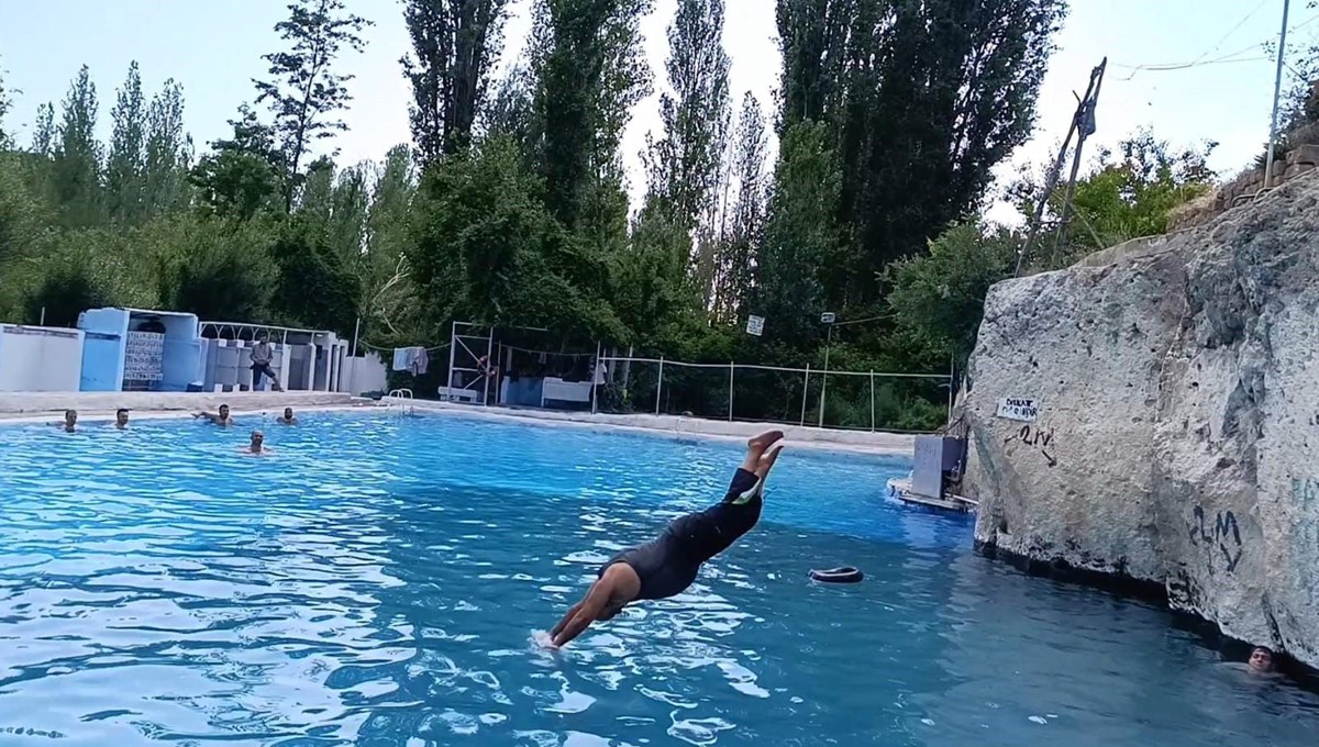 Halk arasında 'Keşişin Havuzu' olarak biliniyor: Yaz ayları gelince vatandaşların uğrak noktası oldu Halk arasında 'Keşişin Havuzu' olarak biliniyor: Yaz ayları gelince vatandaşların uğrak noktası oldu