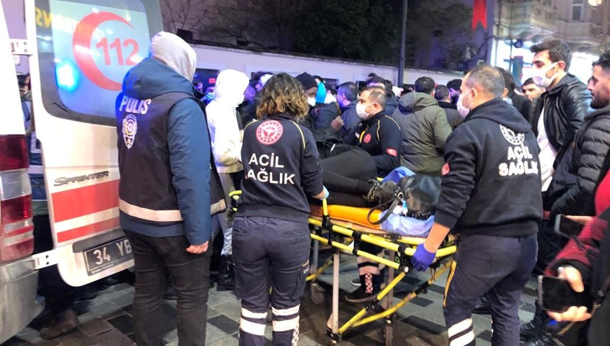 İstiklal Caddesi'nde olaylı yılbaşı kutlaması