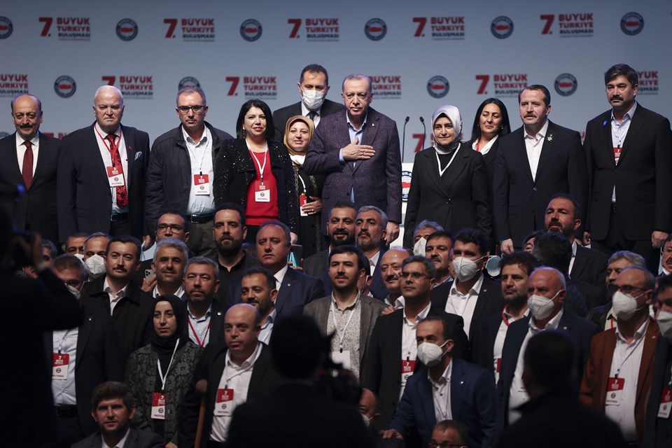 Cumhurbaşkanı Erdoğan: Benim memur kardeşlerim bunlara pabuç bırakmayacak - 2