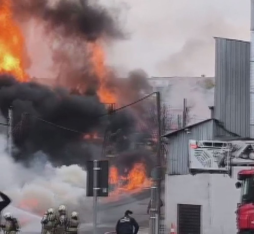 İkitelli'de kimya deposunda büyük yangın - 3