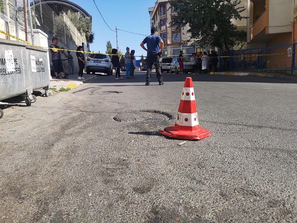 Maltepe'de silahlı saldırı: 1'i çocuk 3 yaralı - 1