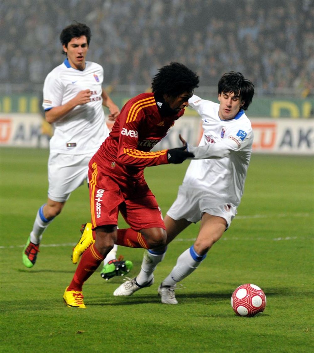 Turkish ts. Galatasaray 2014. Trabzon футбол. Фатих Текке Трабзонспор. Galatasaray 2010.