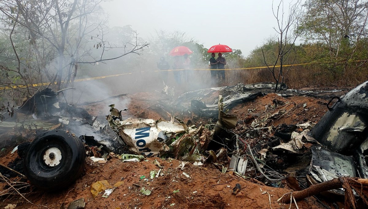 Kenya’da 11 kişiyi taşıyan uçak düştü