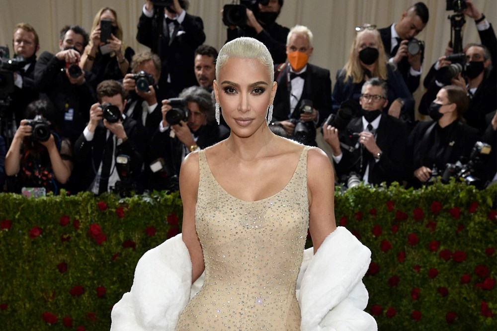 Kim Kardashian'ın özel jette korku dolu anları - 5