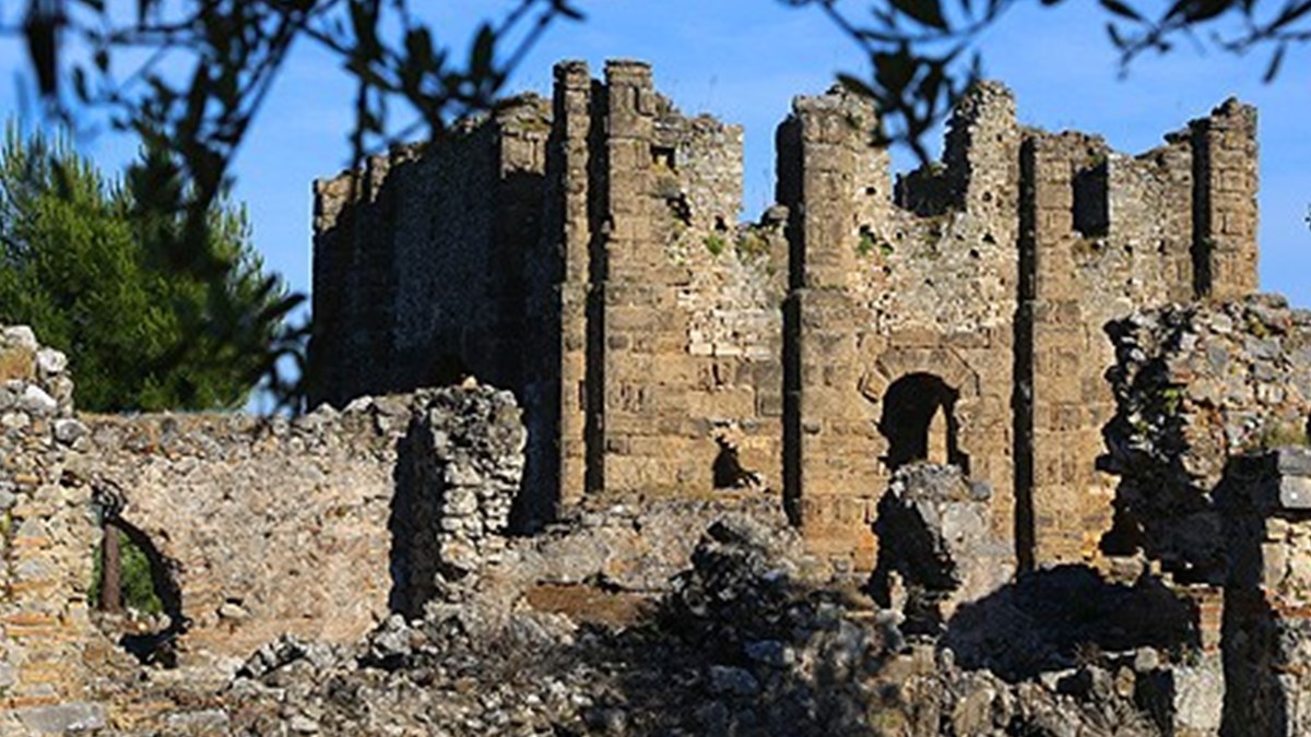 aspendos antik kenti kalici listeye