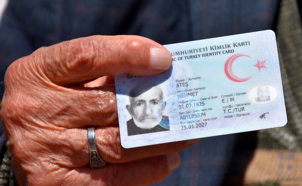 100 yaşındaki Mehmet dedenin uzun ömür sırrı: Her gün yediği 2 besin varmış - 7