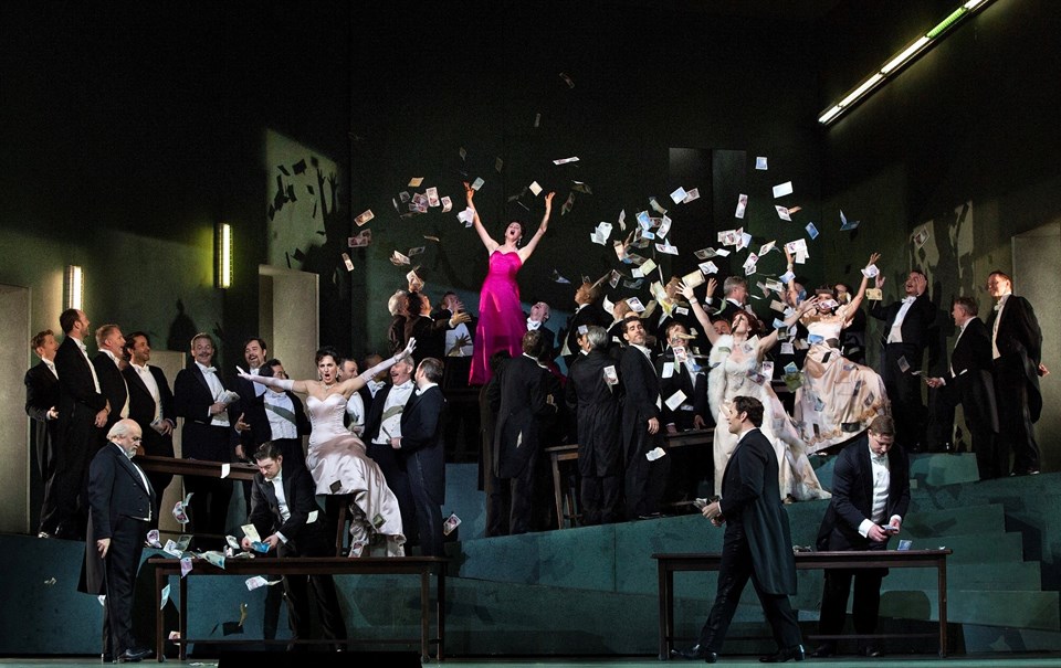 Met Opera perdesi Turandot ile açılıyor - 1