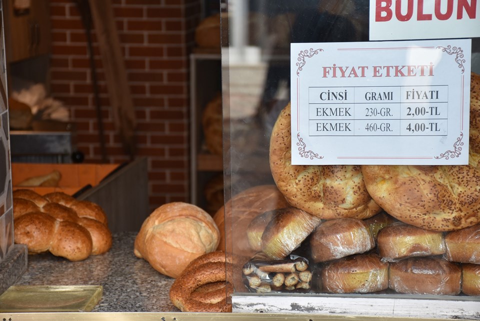 Edirne'de ekmek fiyatı belirsizliği, vatandaşın kafasını karıştırdı - 1