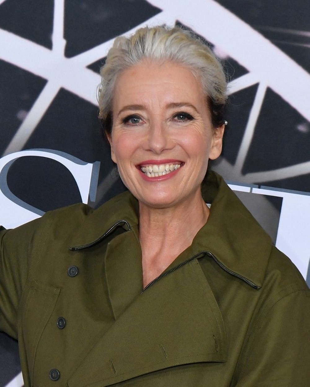 35 yıllık kariyerinde ilk kez çıplak sahnede oynayan Emma Thompson: Bu yaşta çok zorlayıcıydı - 2