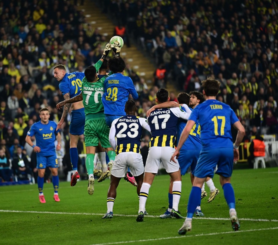 Fenerbahçe'de İsmail Kartal'dan 8 değişiklik - 1