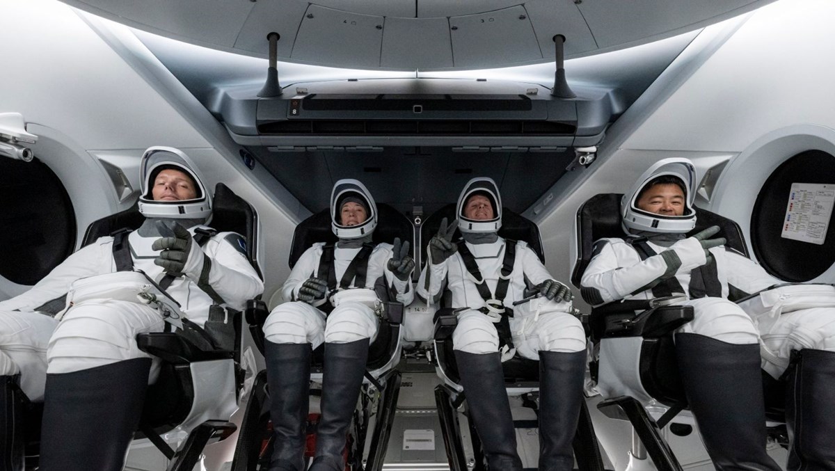 SpaceX ile ikinci sefer: NASA, uzaya 4 astronot gönderiyor