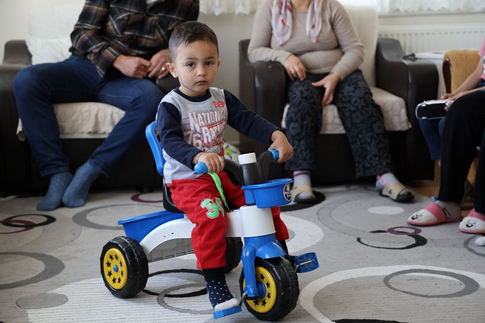 40 günlük bebeğiyle enkaz altında kalmıştı: Depremden sağ kurtulan kadın yaşadıklarını gözyaşları içinde anlattı - 3