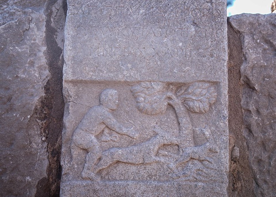 Pergamon Antik Kenti'ndeki Mozaikli Ev ortaya çıkarılıyor - 3