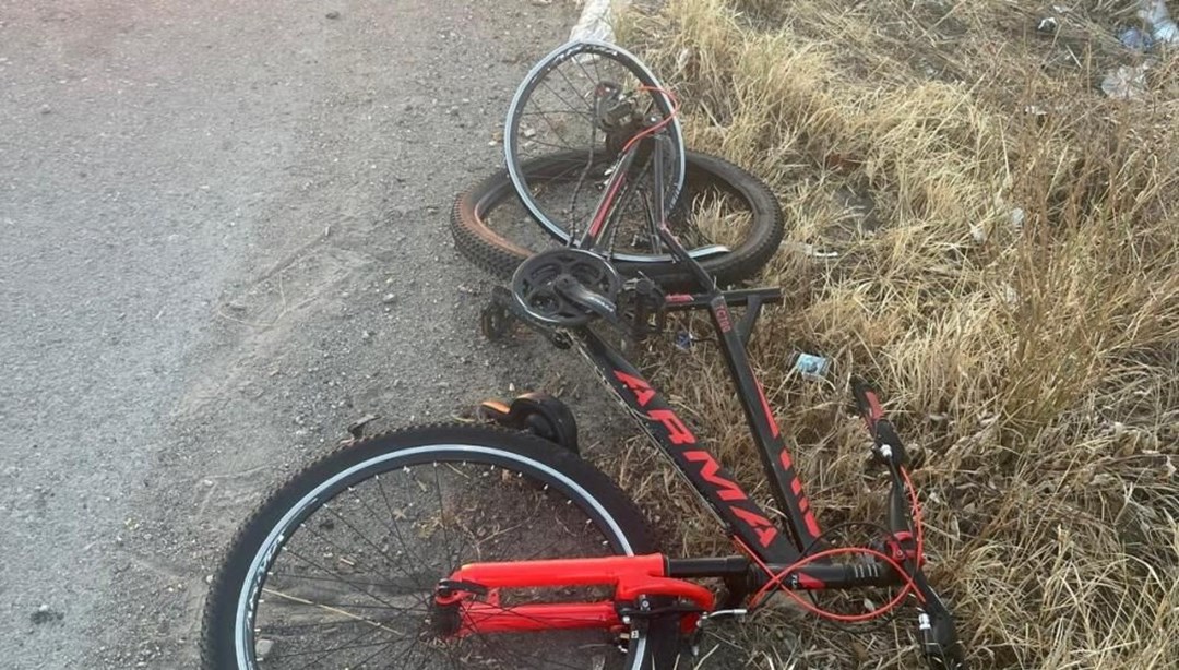 Kamyonetin çarptığı bisikletli ölü