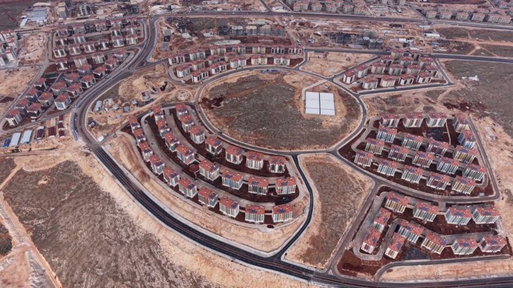Deprem bölgesinde 300 bininci konutun teslim tarihi açıklandı - 5