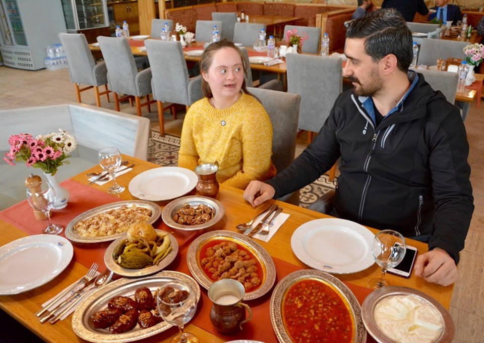 Kırşehir'in unutulan lezzetleri tarihi konakta damakla buluşuyor - 3