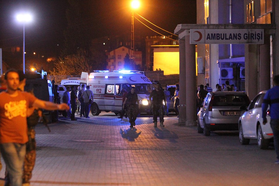 Siirt ve Hakkari'de terör saldırısı: 3 asker, 2 polis şehit oldu - 1