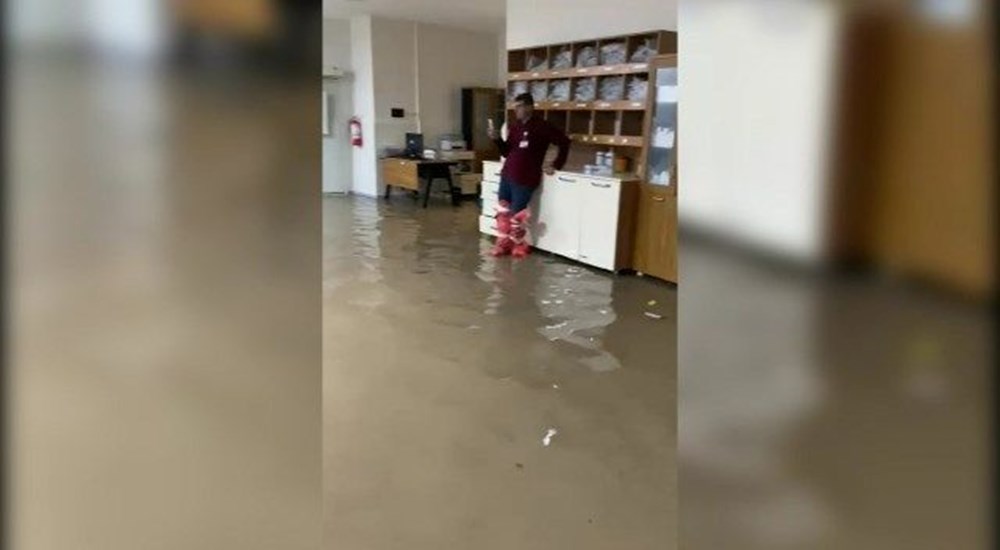 Şanlıurfa ve Adıyaman'ı sel vurdu: 10 can kaybı - 11