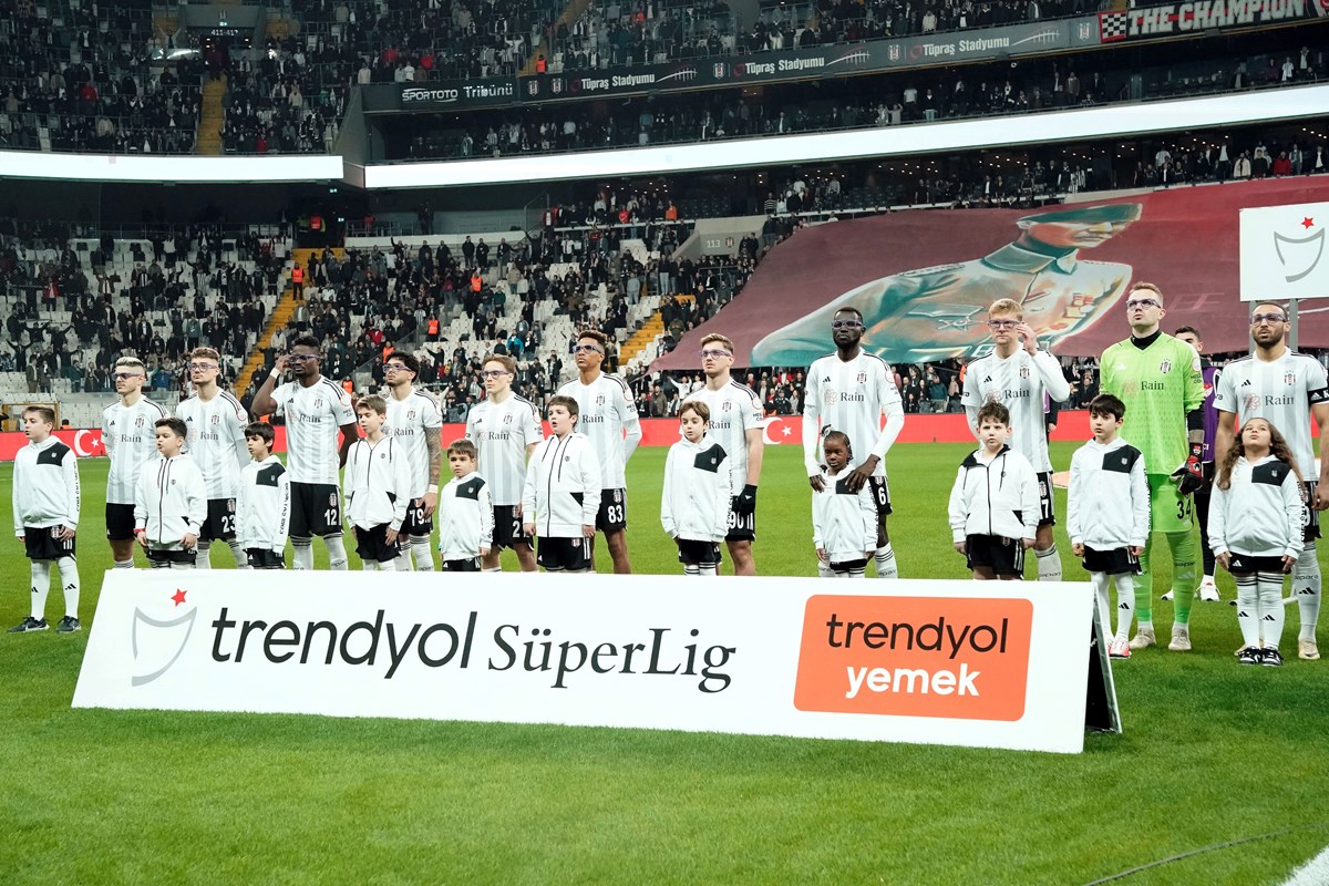 Fernando Santos'tan Antalyaspor karşısında 5 değişiklik