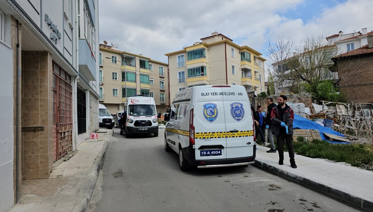 Çorum'da bir kişi evinde ölü bulundu