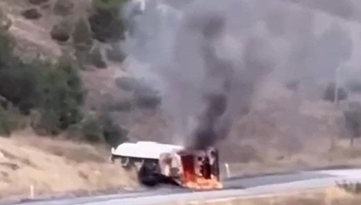 Devrilen akaryakıt tankeri alev topuna döndü: 1 yaralı Devrilen akaryakıt tankeri alev topuna döndü: 1 yaralı