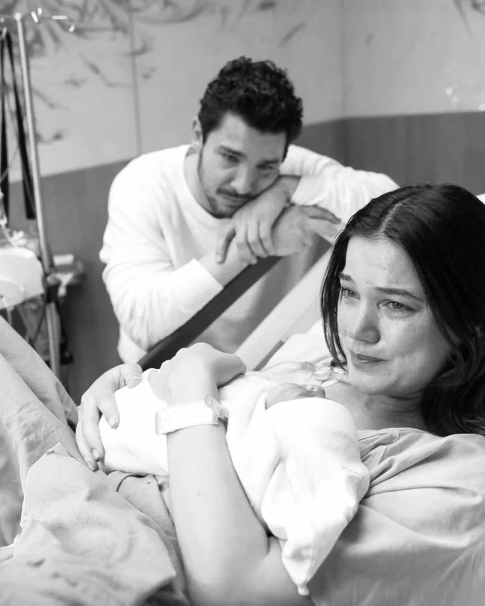 Pınar Deniz ile Kaan Yıldırım'dan oğulları Fikret Hakan'la ilk paylaşım - 7