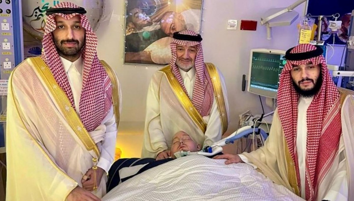20 yıl komada kaldıktan sonra öldü