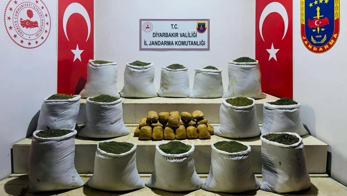 Diyarbakır'da 381 kilo esrar ele geçirildi