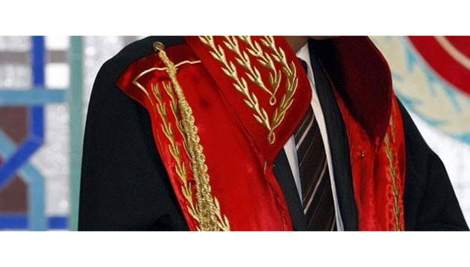 3 bin 320 hakim ve savcının görev yeri değişti