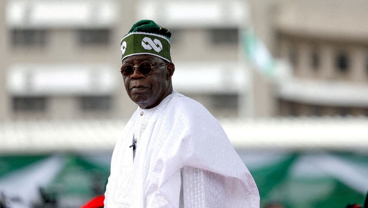 Nijerya Devlet Başkanı Tinubu, 115 kişiyi öldüren saldırganların yakalanmasını istedi Nijerya Devlet Başkanı Tinubu, 115 kişiyi öldüren saldırganların yakalanmasını istedi