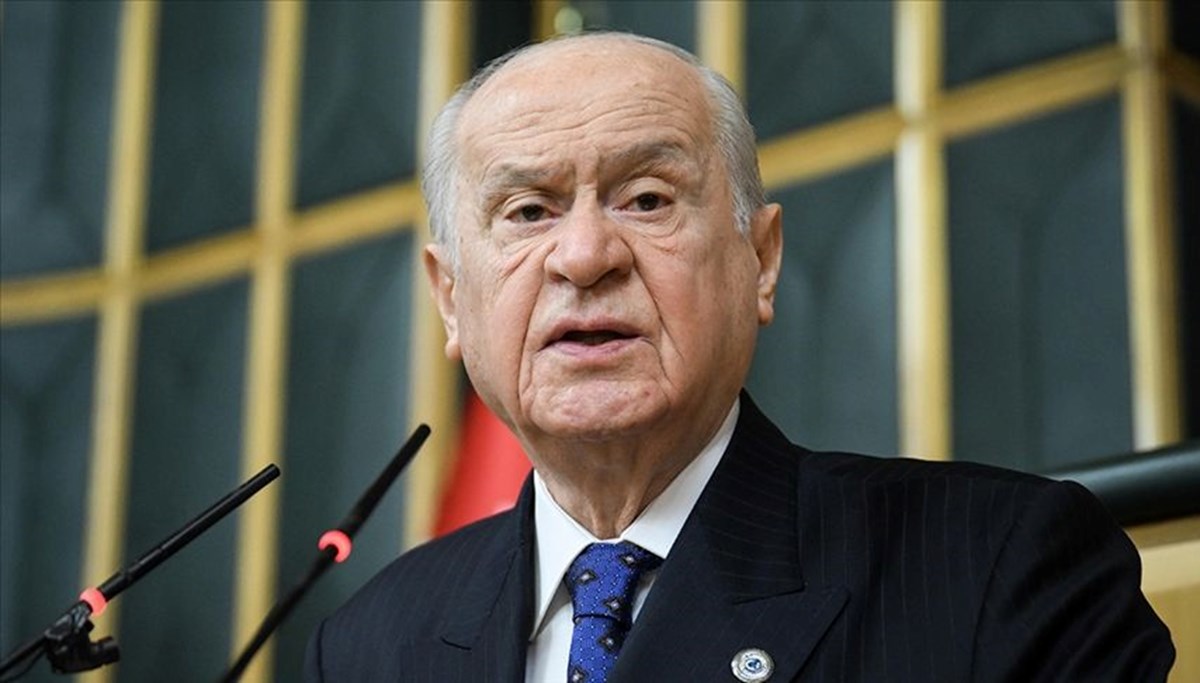 Bahçeli: Emek nedir bilmeyen başıbozuk güruhun vandallığı