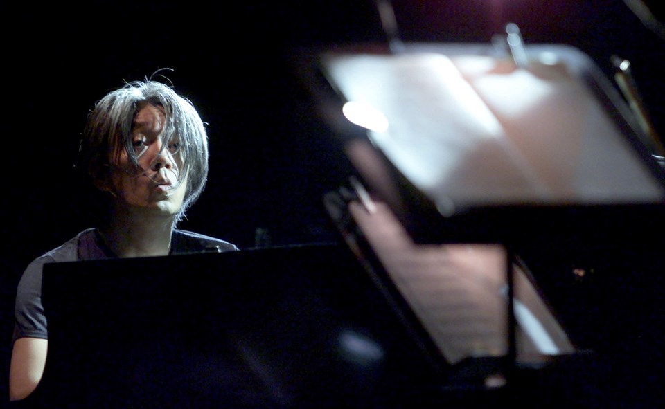 Oscar ödüllü Japon müzisyen Sakamoto hayatını kaybetti - 1