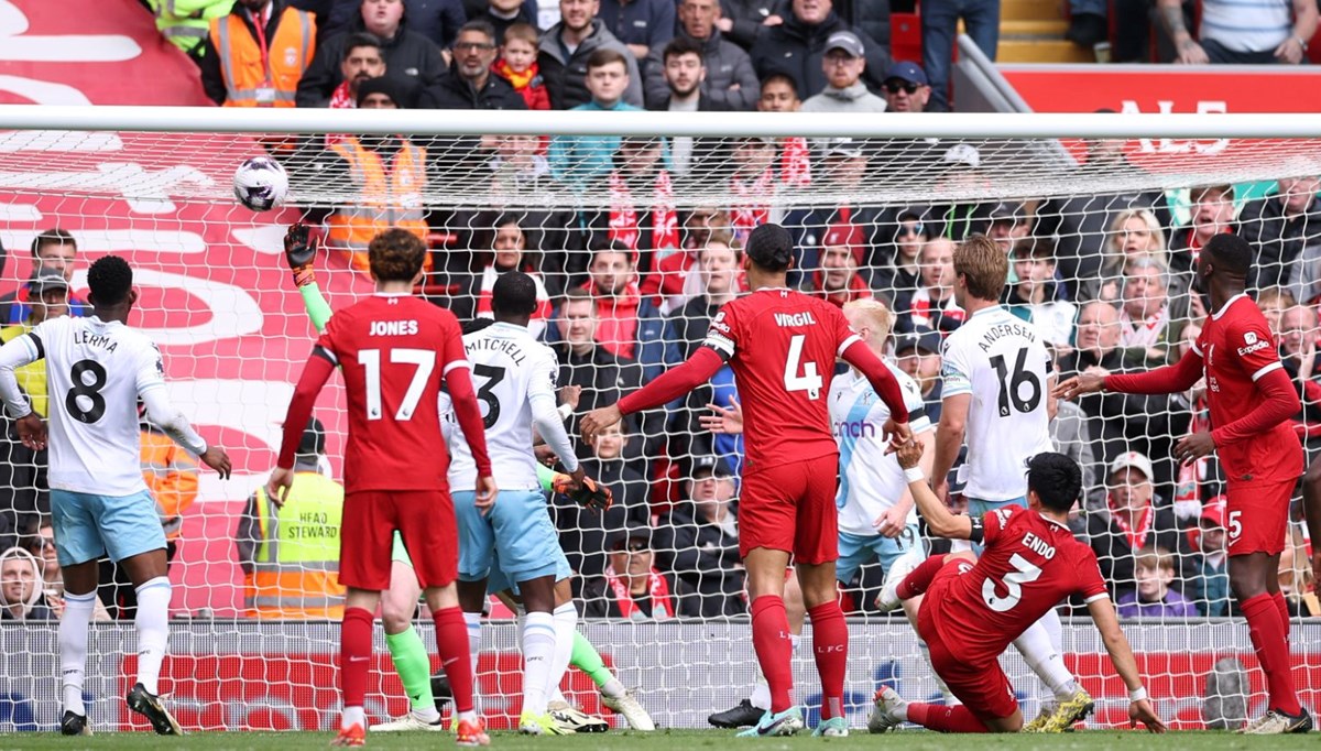 Liverpool 28 maç sonra iç sahada kaybetti Liverpool 28 maç sonra iç sahada kaybetti