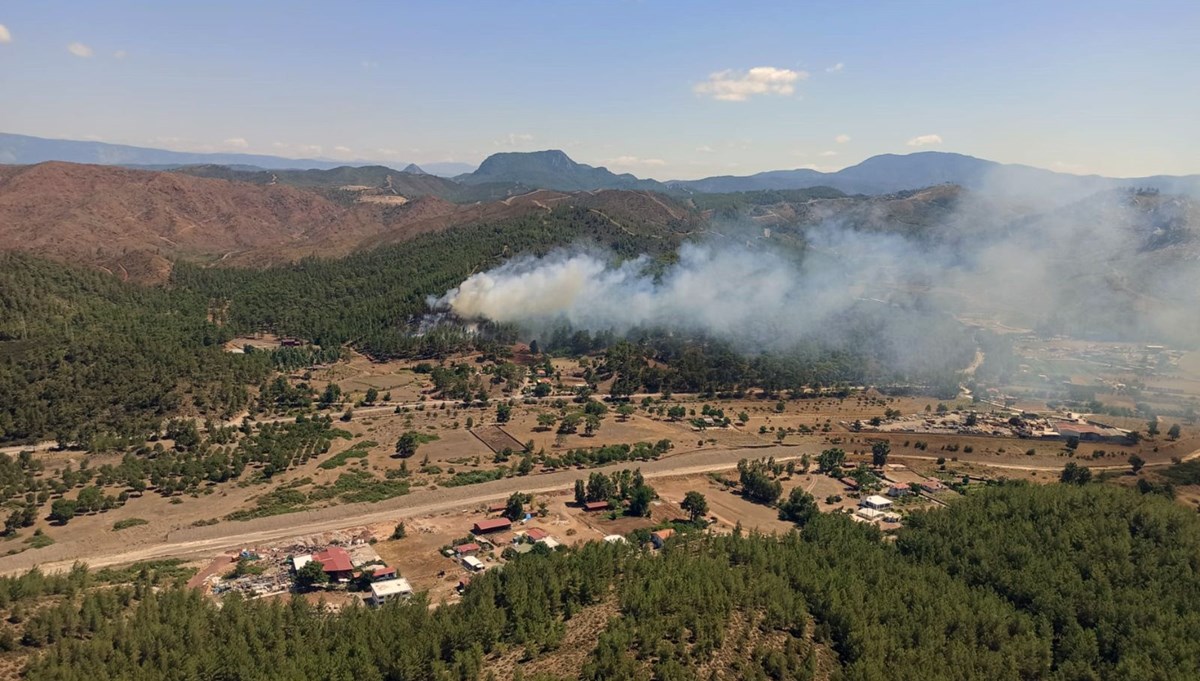 Marmaris’te iki ayrı noktada orman yangını