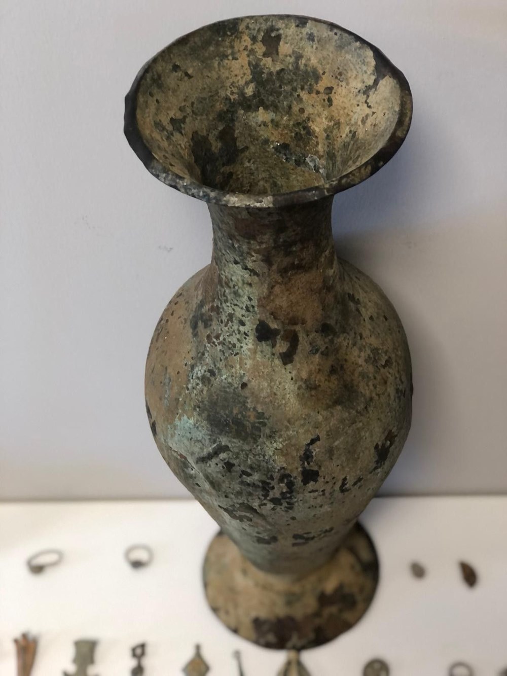 Paha biçilemez eserler süpürge kutusundan çıktı - 3