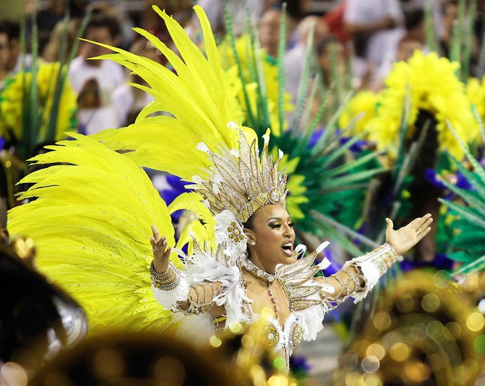 Песня карнавал рио де жанейро мы залетим. Rio Carnival. Карнавал в Рио-де-Жанейро. Рио-де-Жанейро 2011. Рио (2011) - карнавал..