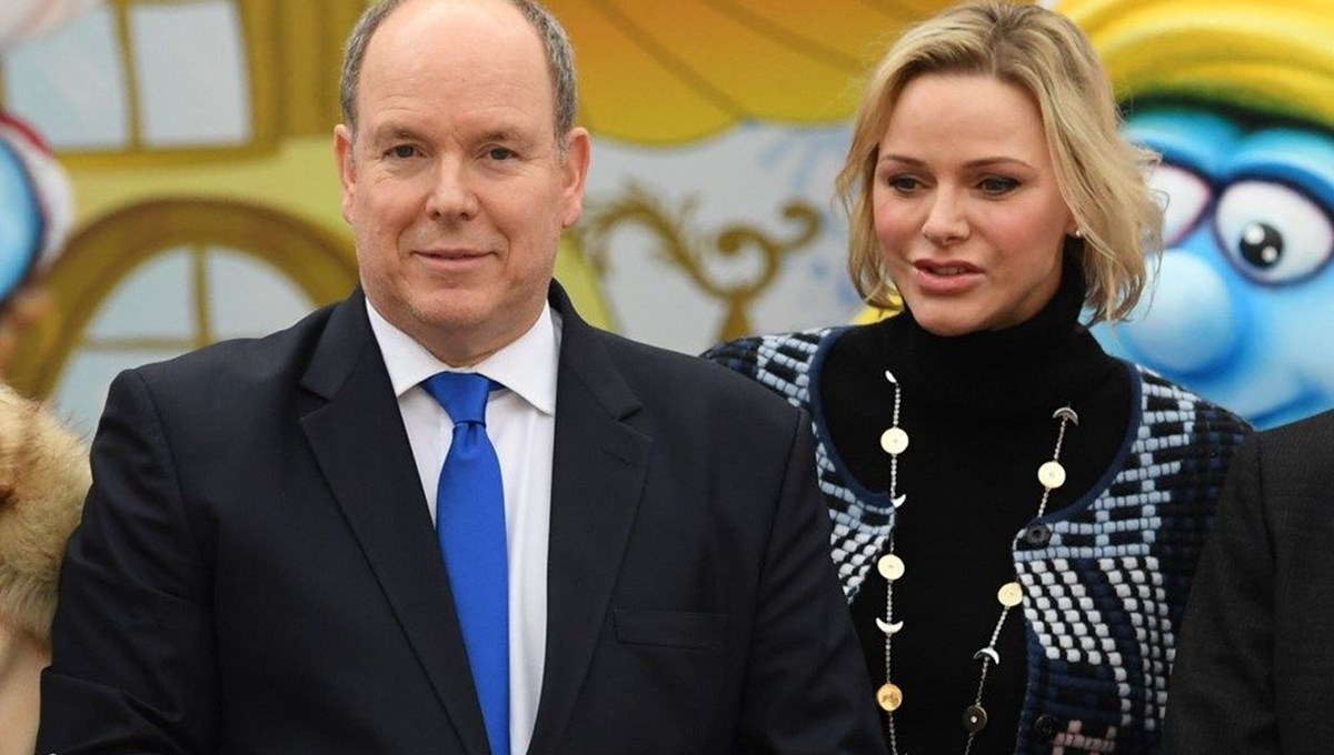 Prenses Charlene bıçak altına yatıyor