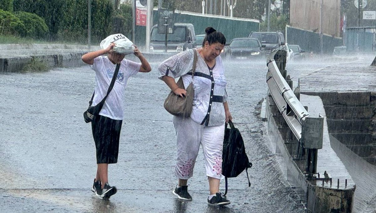 Ankara Valiliği'nden kuvvetli yağış uyarısı Ankara Valiliği'nden kuvvetli yağış uyarısı