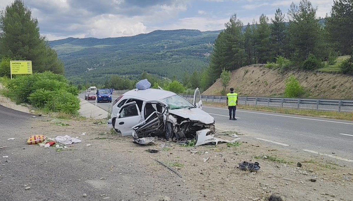 Karabük'te kaza: Ölü ve yaralılar var