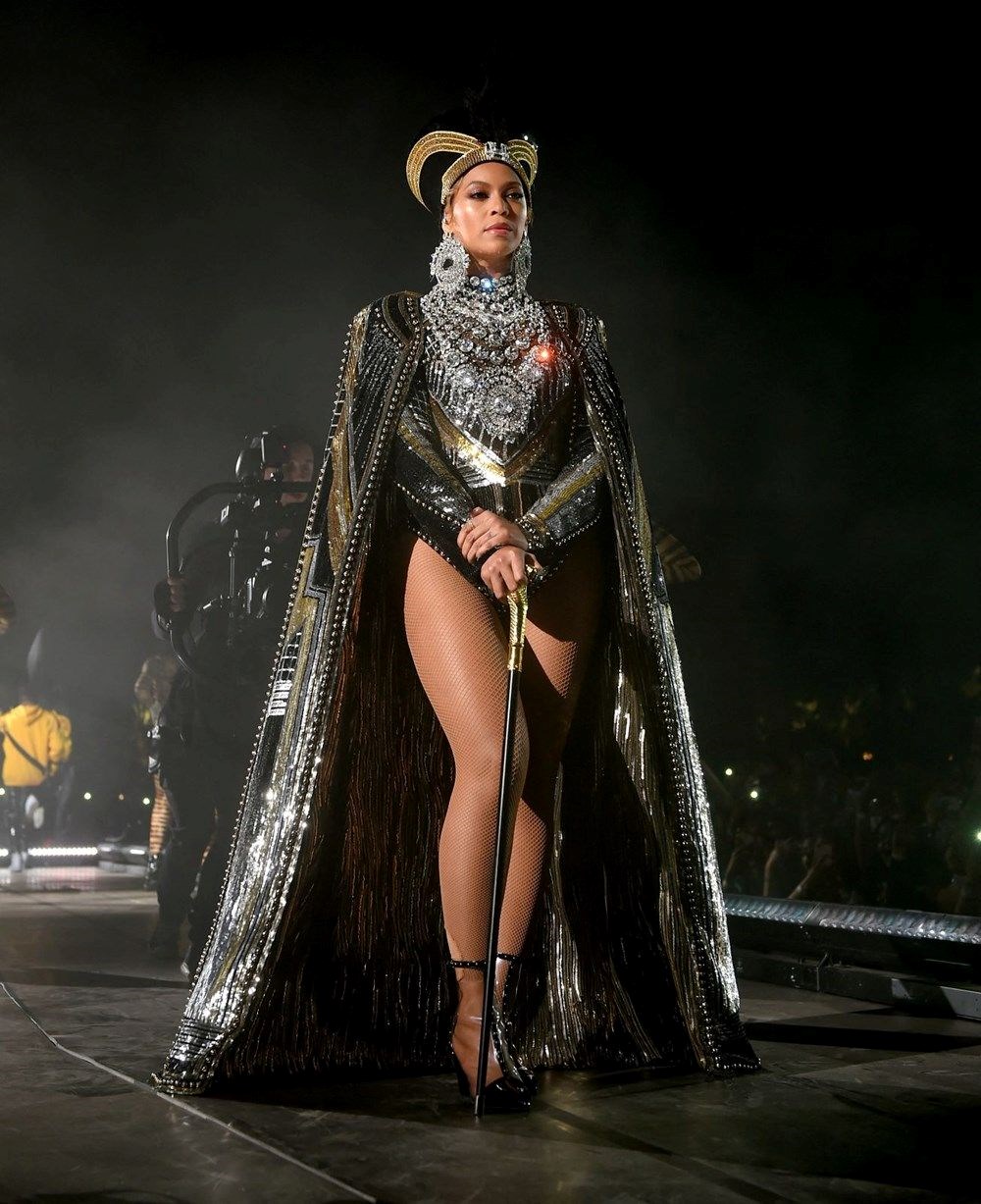 Beyonce'nin Dubai konseri hayranlarını ikiye böldü - 3