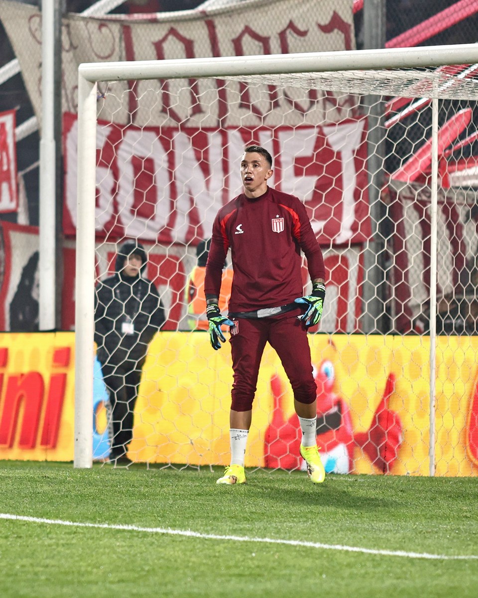 Galatasaray'dan ayrılan Muslera'ya yeni takımındaki ilk maçında hüsran: Gol sonrası hakeme tepki - 1