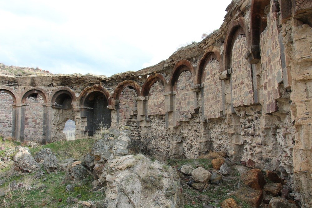 Erzurum'un tarihe meydan okuyan eseri 'Bana Katedrali' ilgi bekliyor - 11