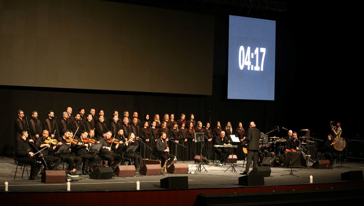Antakya Medeniyetler Korosu Diyarbakır'da konser verecek: Depremlerde 7 üyesini yitirdi Antakya Medeniyetler Korosu Diyarbakır'da konser verecek: Depremlerde 7 üyesini yitirdi