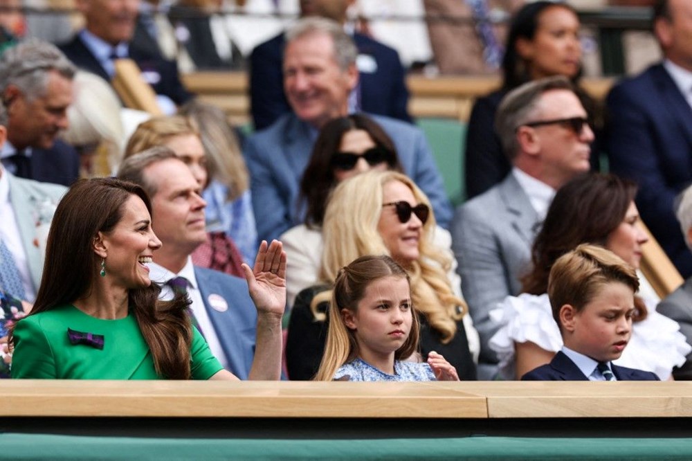 Wimbledon finaline kraliyet, Brad Pitt ve James Bond çıkarması - 3