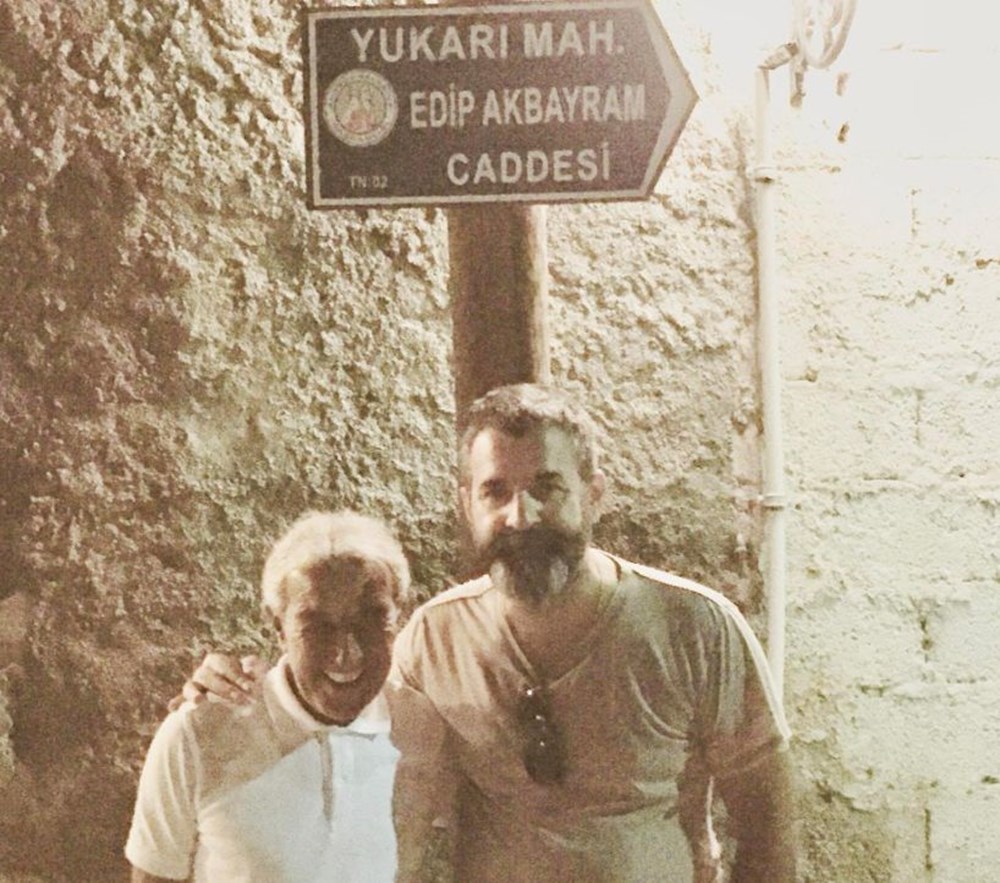 Edip Akbayram'ın vefatı sonrası peş peşe paylaşımlar: Bir dost kaybetmek ne acı - 6