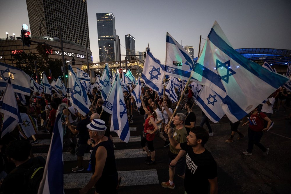 İsrail'de yüz binler yine sokaklarda: Hükümetin yargı düzenlemesine protesto - 3