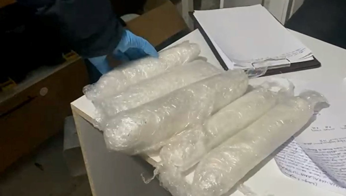 Marangoz atölyesine uyuşturucu baskını Marangoz atölyesine uyuşturucu baskını