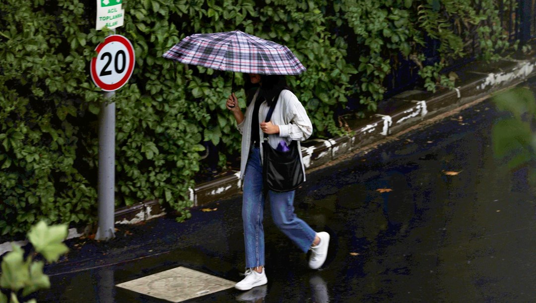 Meteorolojiden fırtına alarmı: Kar, sağanak, fırtına ve toz taşınımı uyarısı