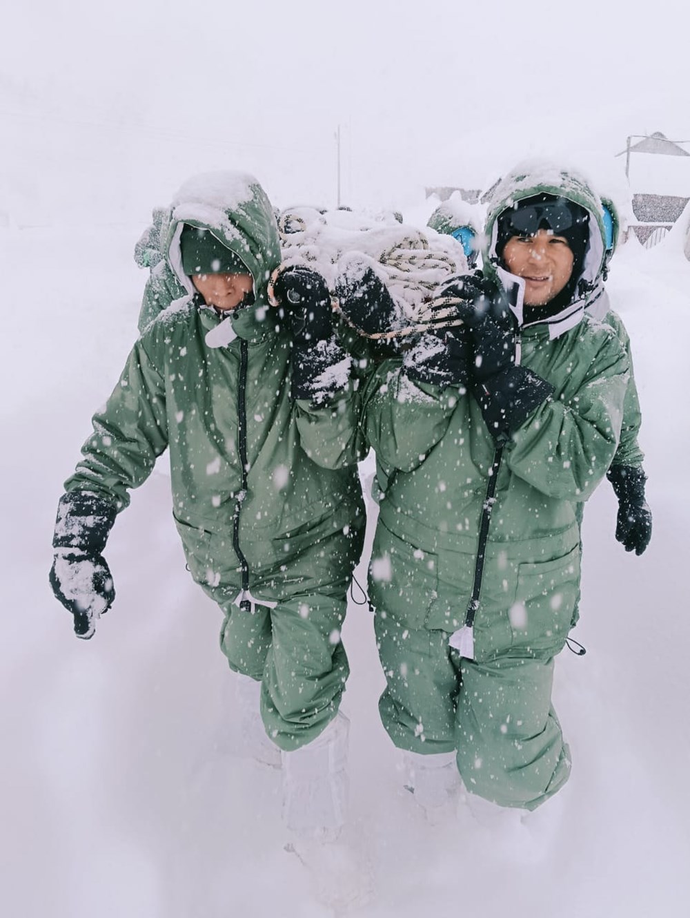 Himalayalarda Sessiz Ölüm: 41 Kayıp Ruh 75 cRj1rbsIk0yc5X6Ibe8PNw