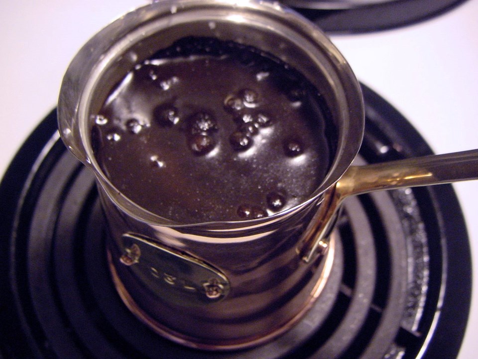 Türk kahvesi nasıl hazırlanır? (Bol köpüklü kahvenin sırrı ne?) - 2